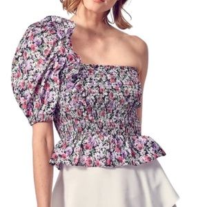Do+Be Floral One Shoulder Puff Top size M